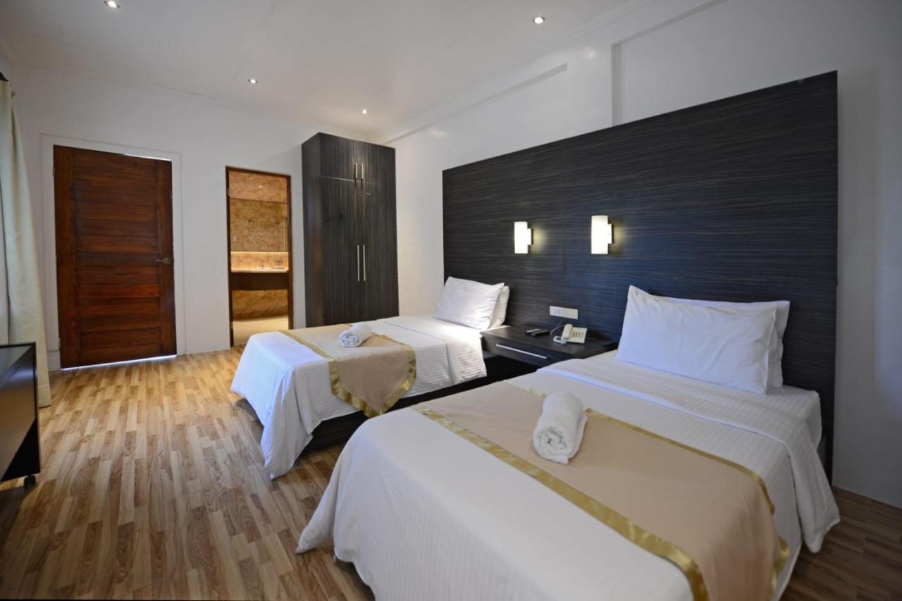 Paoay Bellagio Hills Hotel And Restaurant מראה חיצוני תמונה