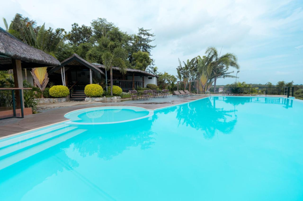Paoay Bellagio Hills Hotel And Restaurant מראה חיצוני תמונה