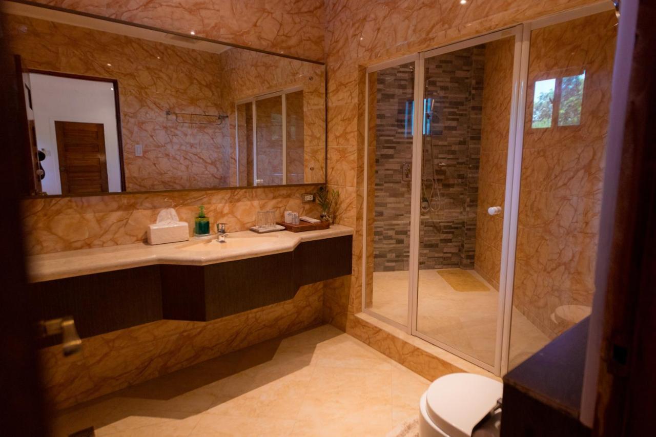 Paoay Bellagio Hills Hotel And Restaurant מראה חיצוני תמונה