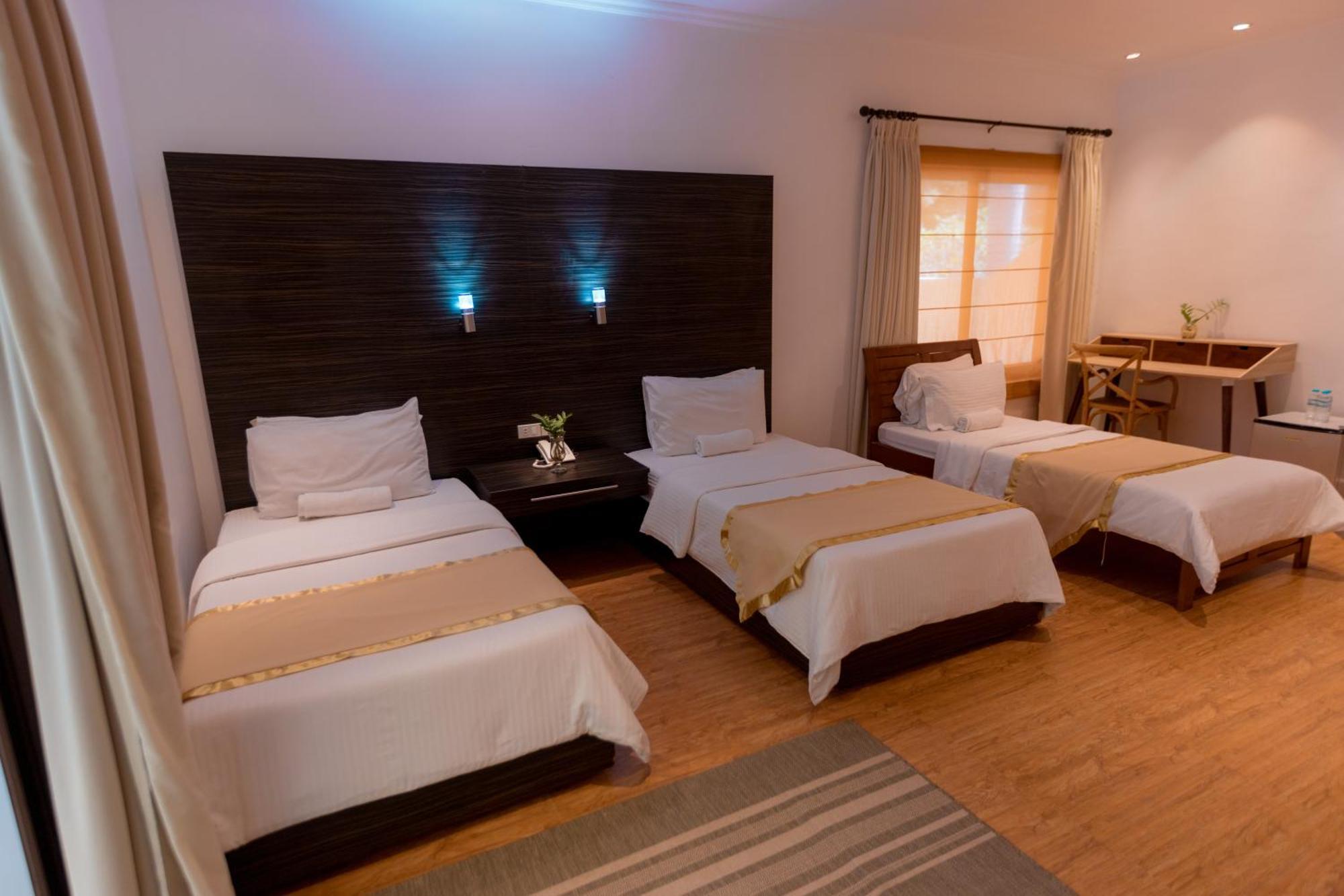 Paoay Bellagio Hills Hotel And Restaurant מראה חיצוני תמונה