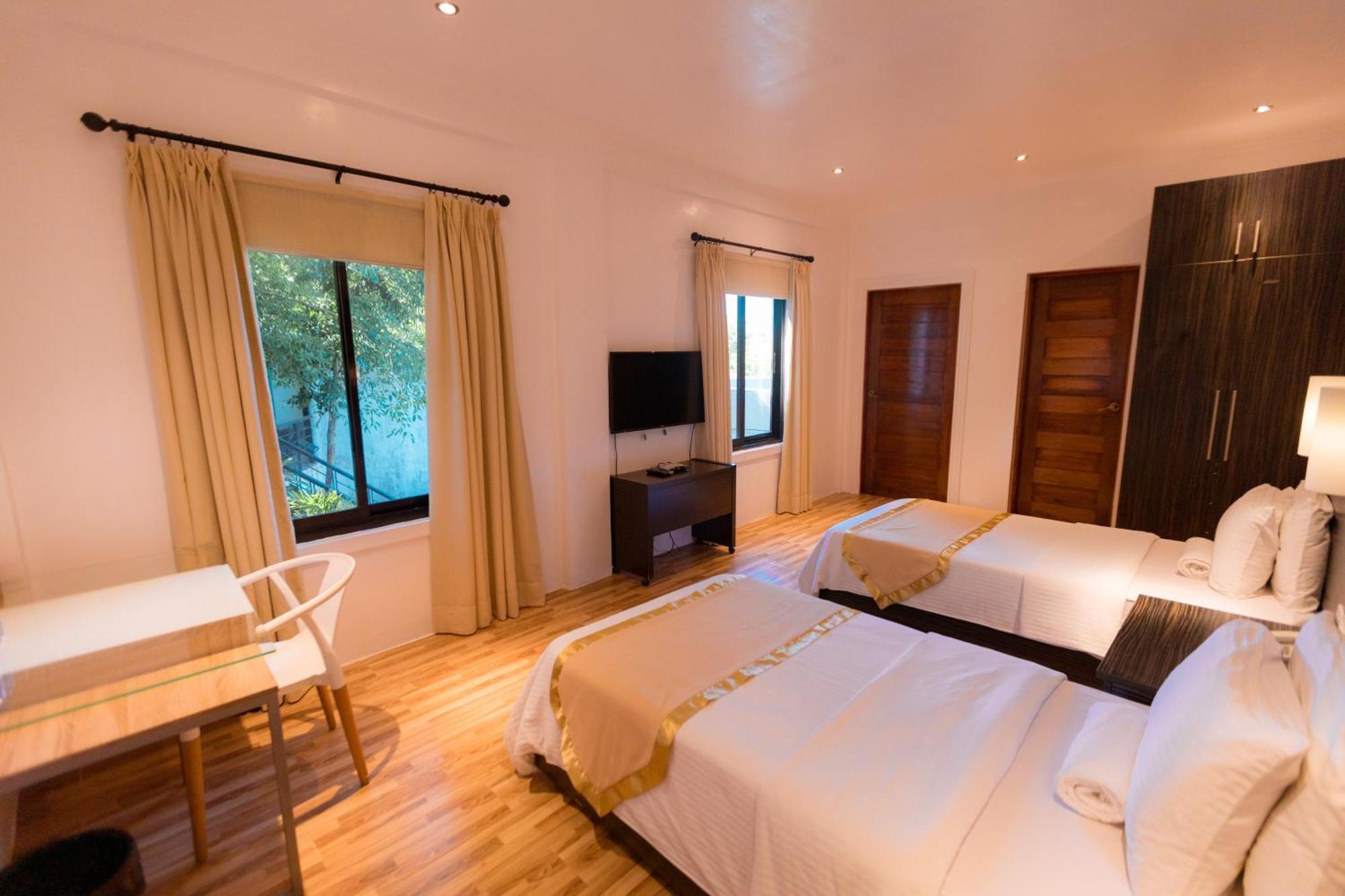 Paoay Bellagio Hills Hotel And Restaurant מראה חיצוני תמונה